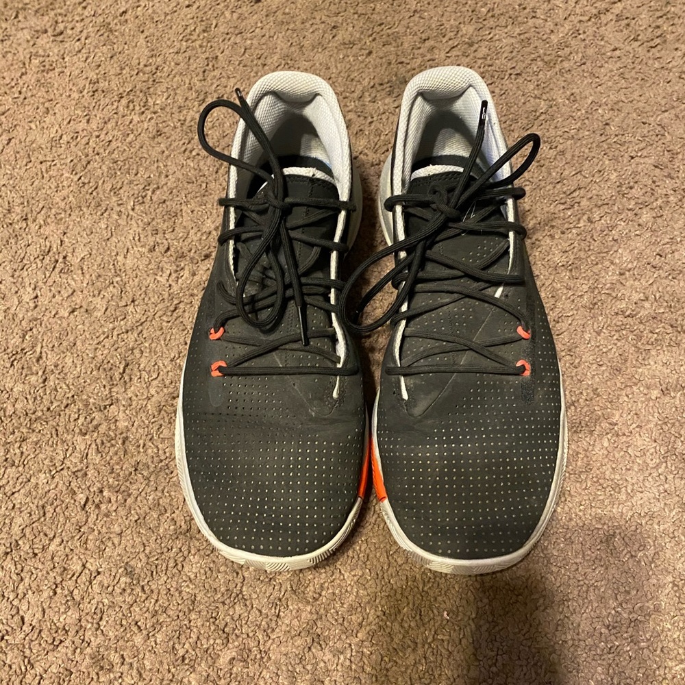 Men’s Under Armour Steph Curry 3ZERO III Shoes